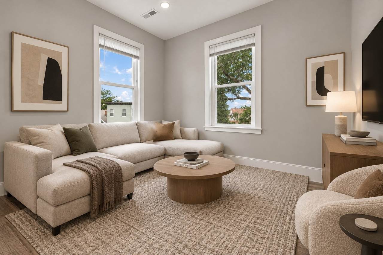 1 Beacon St - Photo 1