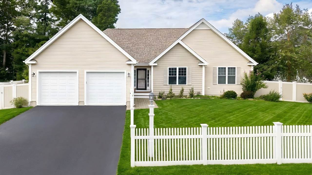 12 Waterford Circle - Photo 1