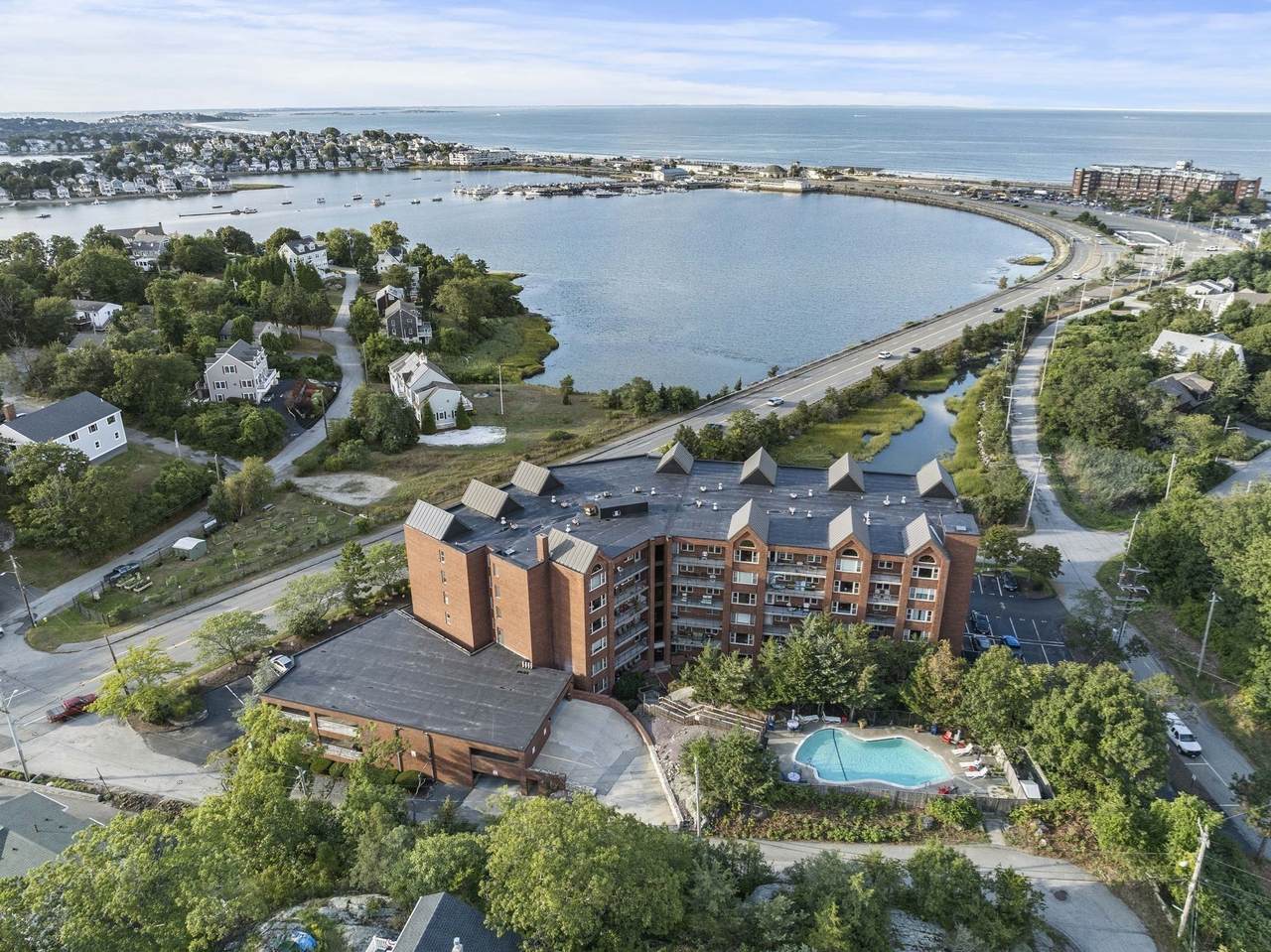 155 George Washington Blvd - Photo 1