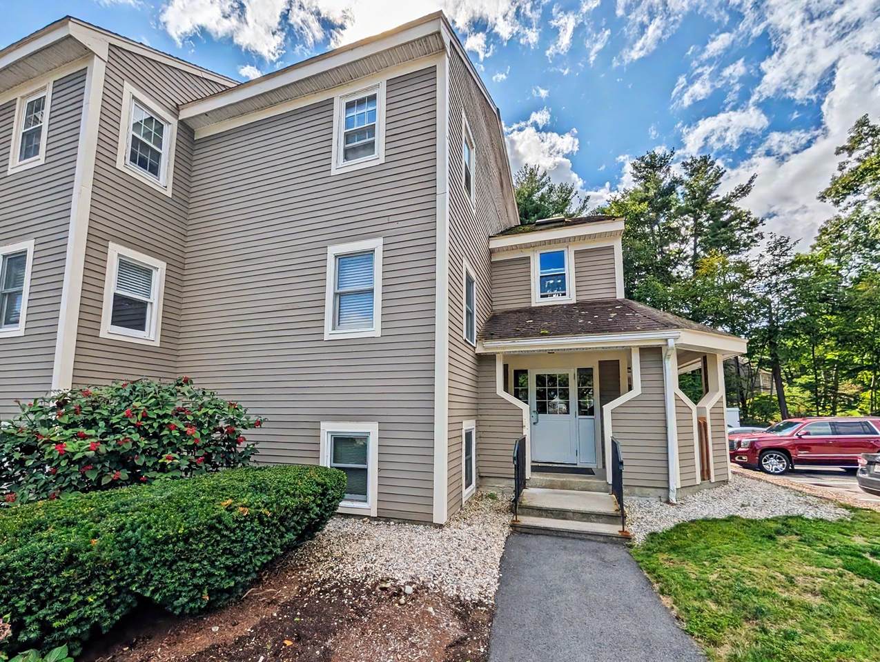 182 Heritage Dr - Photo 1