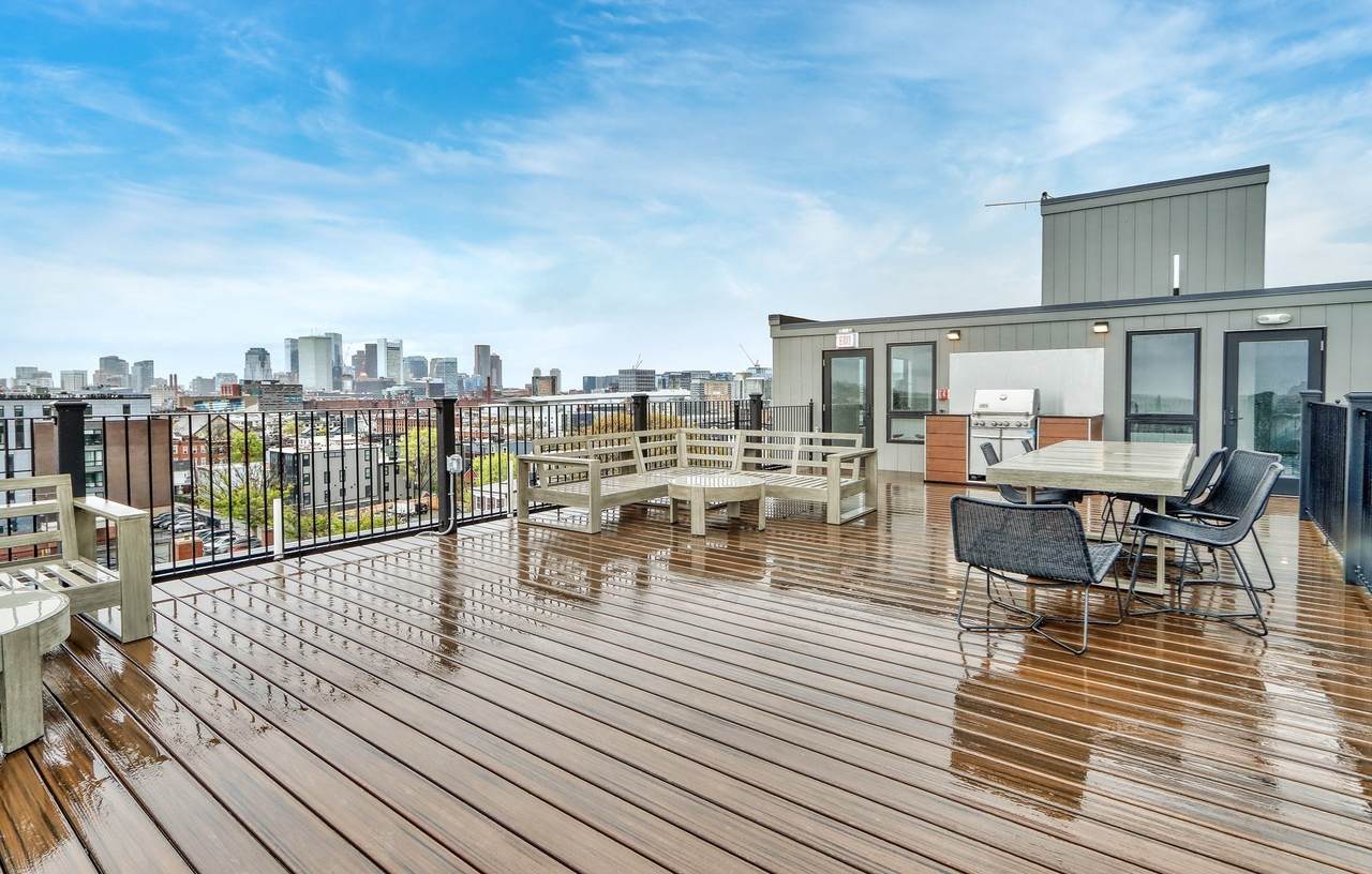 472 West Broadway - Photo 1