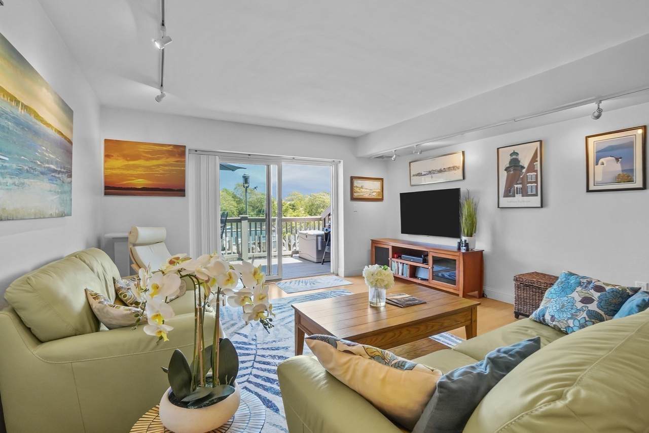 45 Main St - Photo 1