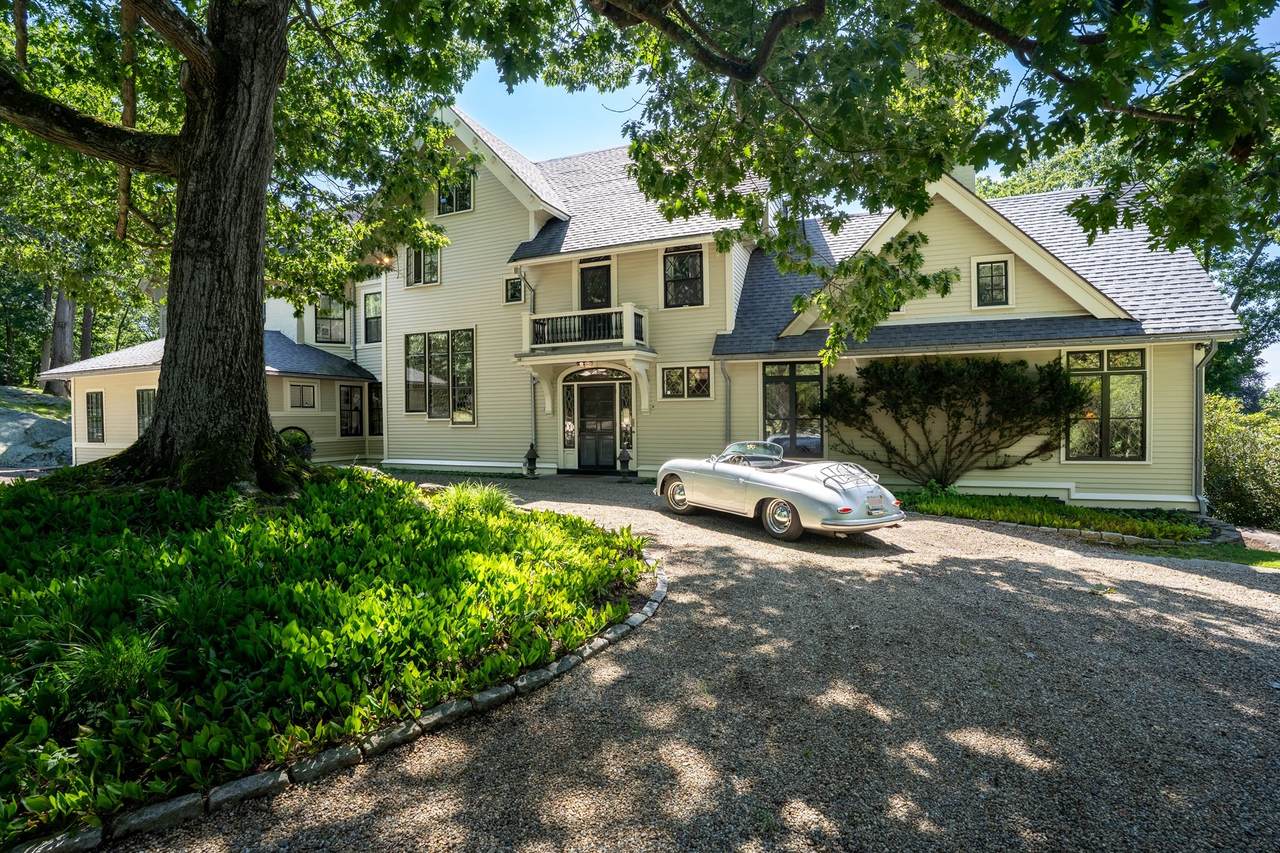 802 Hale Street - Photo 1