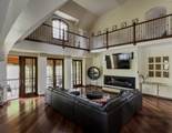 250 West  St - Photo 8