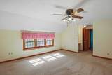 10 Karen Ave - Photo 19