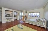 872 Massachusetts Ave - Photo 2