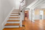 324 Union St - Photo 2