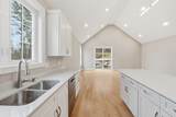 18 Lakeshore Drive - Photo 14