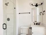 165 Everett St - Photo 10