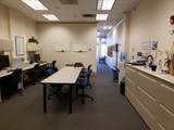 383 College Street - Photo 4
