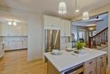 28 Columbus Ave - Photo 11
