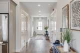 14 Bank Street - Photo 10