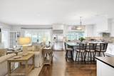 25 Glover Square - Photo 10