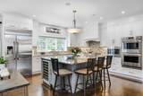 25 Glover Square - Photo 11