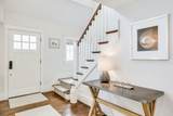 25 Glover Square - Photo 30