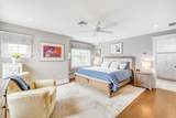 25 Glover Square - Photo 32