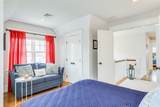 25 Glover Square - Photo 35