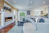 113 Hunnewell Street - Photo 3