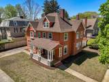 970 Beacon St - Photo 15