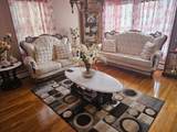 22 Strathmore Rd - Photo 1