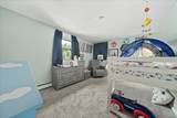 95 Center St - Photo 15