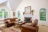 8 Loew Cir - Photo 11