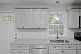 27 Brooks St - Photo 13