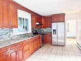 68 Maple St - Photo 3