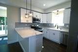 57 Windsor St - Photo 5