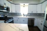 57 Windsor St - Photo 6