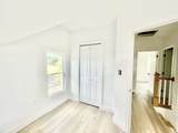 260 Chestnut St - Photo 12