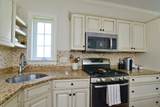 201 Crystal Way - Photo 4