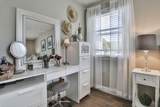 2 Columbus Ave - Photo 32