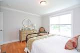 12 Colonial Way - Photo 32