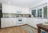 14 Mayflower Ave - Photo 6
