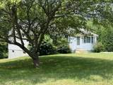 12 Surrey Ln - Photo 4