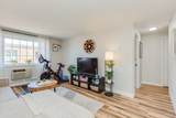 15 Staples Ave - Photo 8