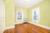 1 Chestnut Terrace - Photo 4