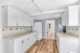16 Highland St - Photo 6