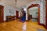 11 Montague Street - Photo 10