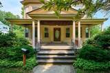 11 Montague Street - Photo 2