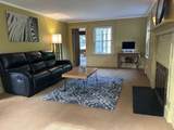 133 Maple Ave - Photo 3