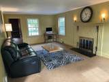 133 Maple Ave - Photo 4