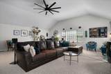 27 Domenic St - Photo 12