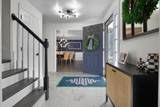 27 Domenic St - Photo 3