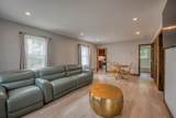 643 King Philip St - Photo 15