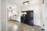 11 Fair Oaks Ave - Photo 15