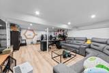 12 Kew Road - Photo 35