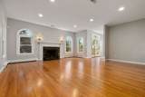 370 West St - Photo 2