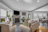 52 Webster St - Photo 3